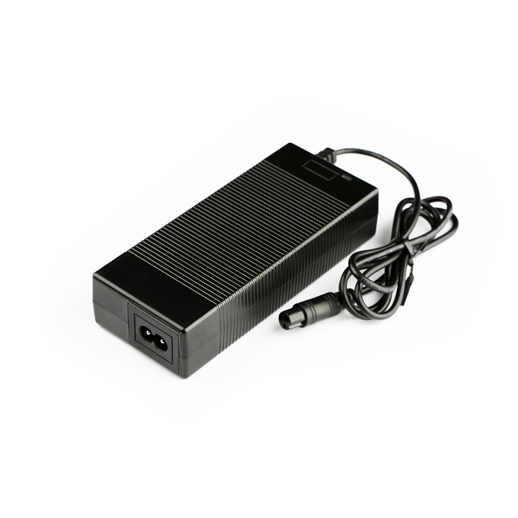 42V2A電源適配器